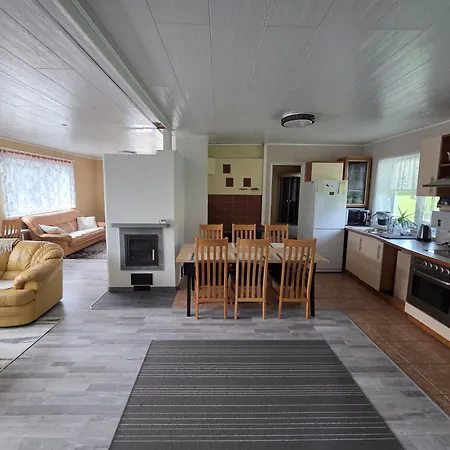 Holiday home Linnamaja Kuni 10-le Inimesele