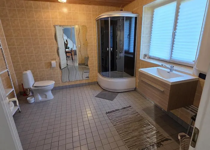 Holiday home Linnamaja Kuni 10-le Inimesele Karksi-Nuia